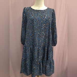 ee:some Women's Long sleeve Leopard Print Tiered Shift Dress-(Small)